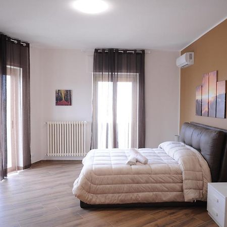 Guesthouse Fino'S Family Монополи Экстерьер фото
