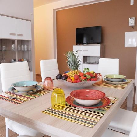 Guesthouse Fino'S Family Монополи Экстерьер фото