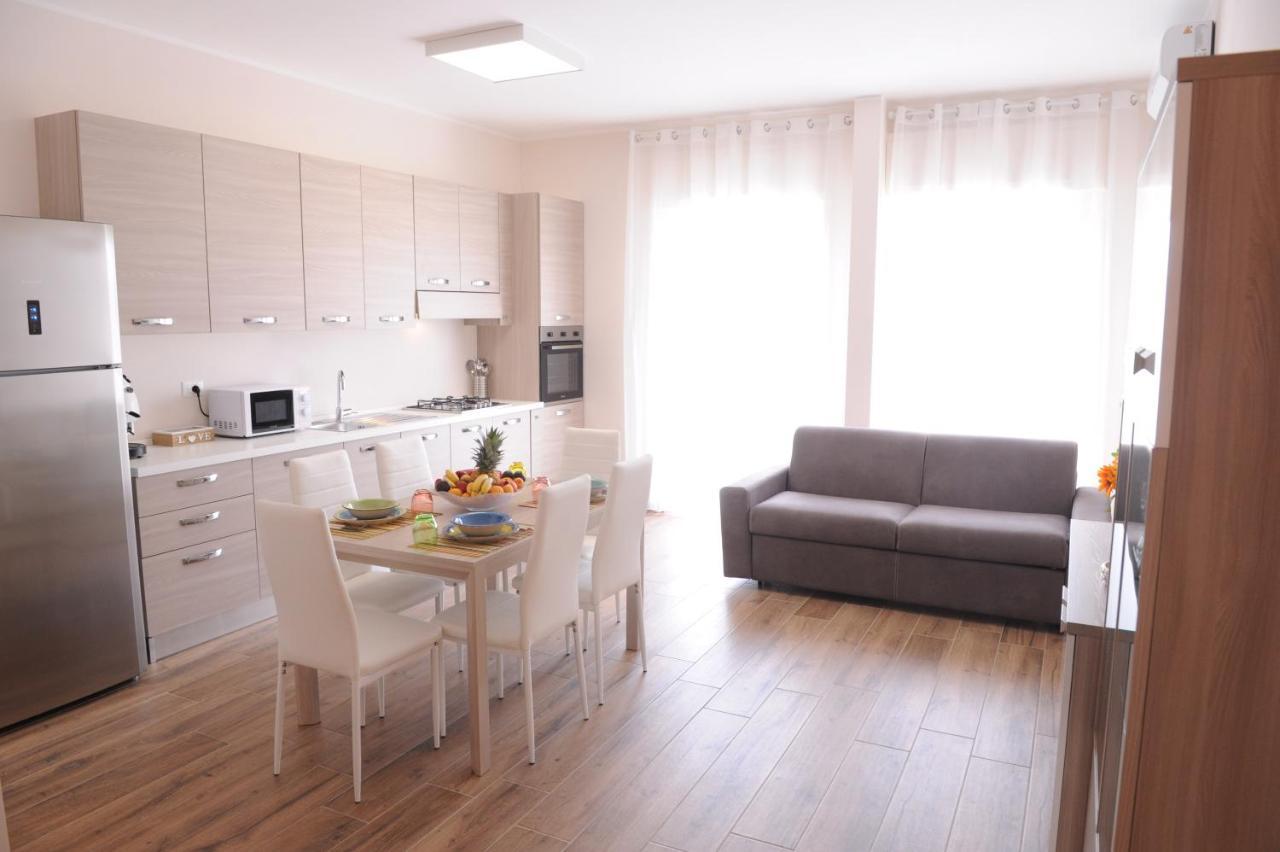Guesthouse Fino'S Family Монополи Экстерьер фото